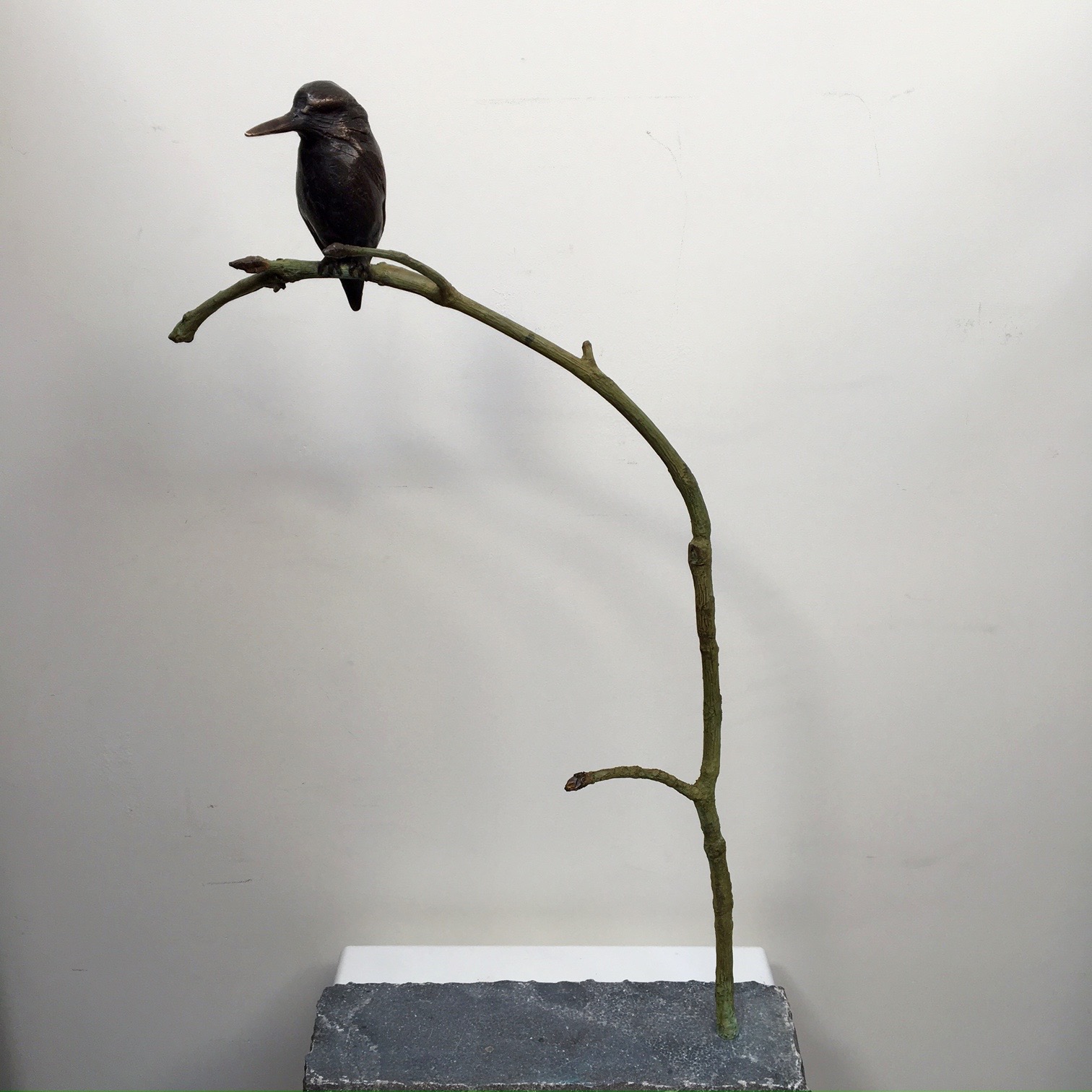 Momentum Fondsen Vuil Rob Nagtzaam bronzen beeld ' IJsvogel op tak ' Ook online te koop