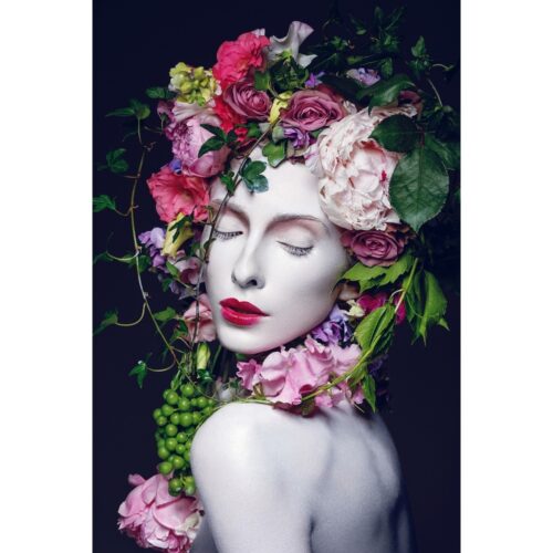 Foto op plexiglas 'Lovely lady with flowers'