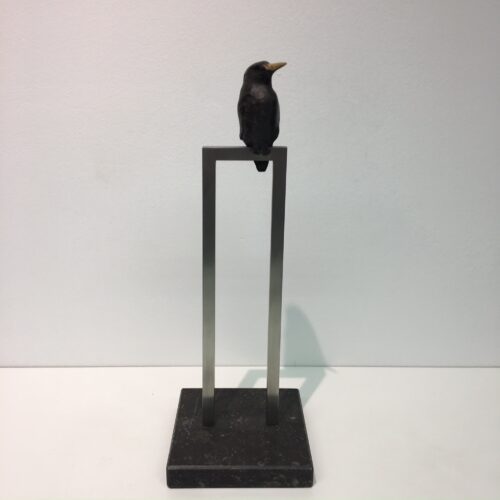 Laurens Spier bronzen beeld 'IJsvogeltje op rvs'