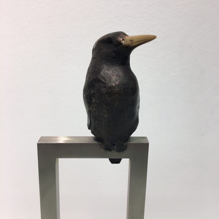 Laurens Spier bronzen beeld 'IJsvogeltje op rvs'