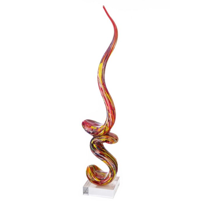 Gilde glas ‘Momentum’ mond geblazen glazen sculptuur in frisse en chique kleuren. De afmetingen zijn 80 x 15 cm.